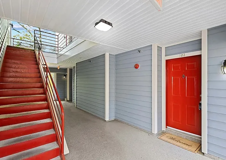 2702 Summerview Way #103 — Photo 2