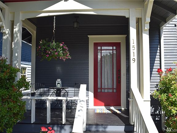 3rd image of 1519 N Stevens St