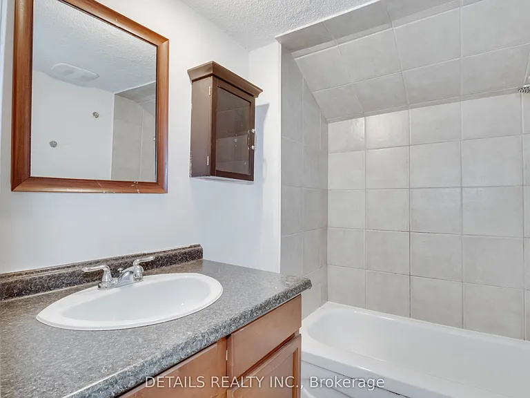 2551 Innes Rd #A — Photo 31