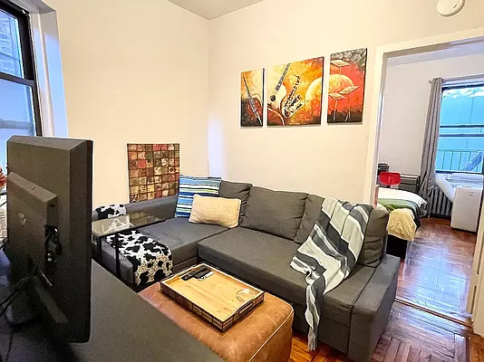 Rented by Living New York | media 6