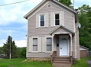 13 6th St, Camden, NY