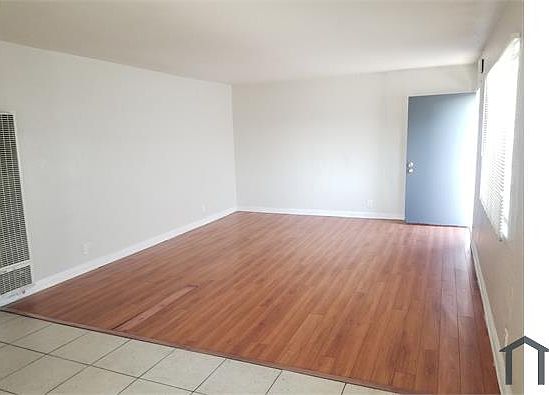 4th image of 6339 10th Ave #B