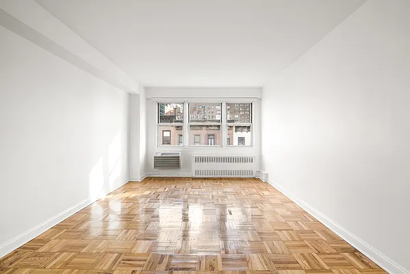 Rented by Christie's International Real Estate Group, LLC | media 19