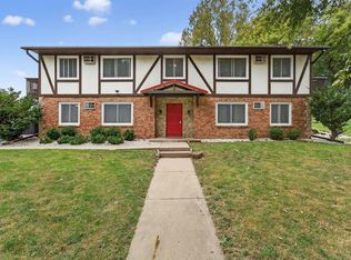 18 S Wickham Ct, Madison, WI 53711