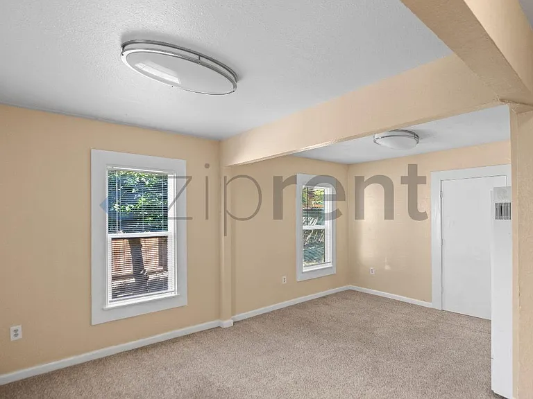 1613 Pomona Ave — Photo 6