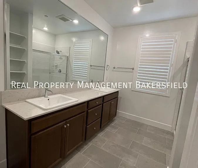 6617 Shaver Dr — Photo 13