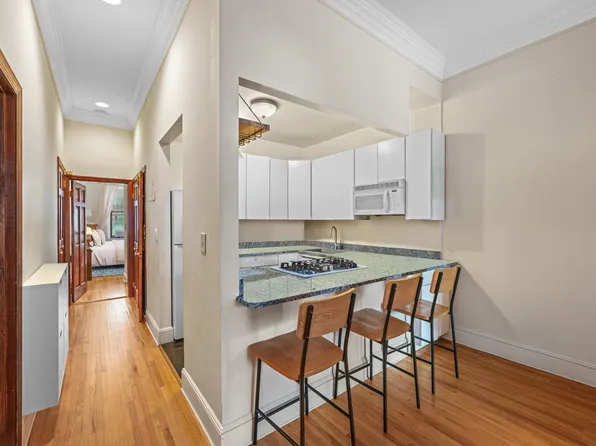 489 West End Avenue image 4 of 13