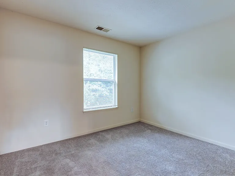 Forest Ridge — Photo 5