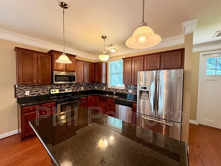 6877 Pennington Rd — Photo 8