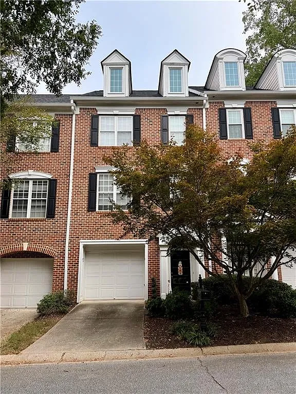 3 bed, 3.5 bath, 1824 sqft, $2,900 — Photo 1