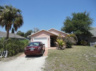 328 13th Pl SW, Vero Beach, FL 32962