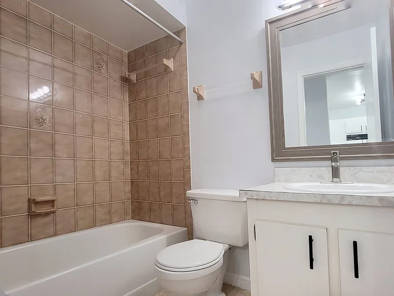 Oasis - 3165 South St. — Photo 16