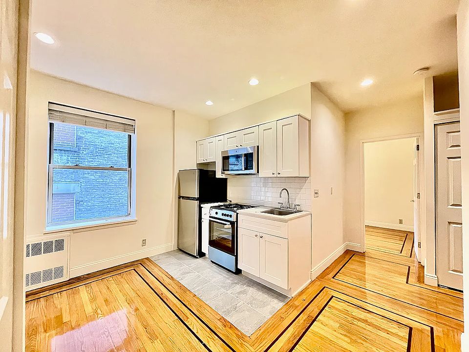 1st image of 61 W 10th St APT 3C