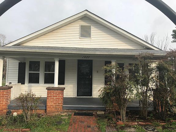 5th image of 1927 McCroskey Ave