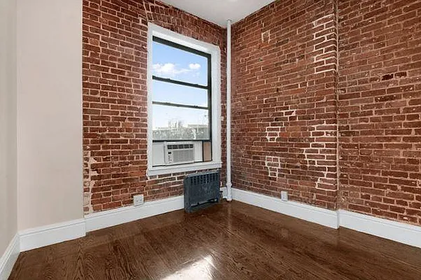 Rented by Douglas Elliman | media 27