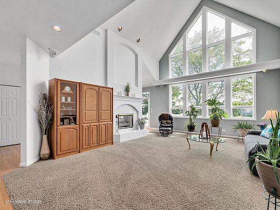 2nd image of 26W311 Glen Eagles Dr