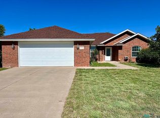 4200 Sandstone Dr, Clovis, NM 88101