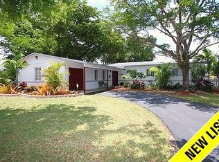 19294 SW 92nd Rd, Cutler Bay, FL 33157