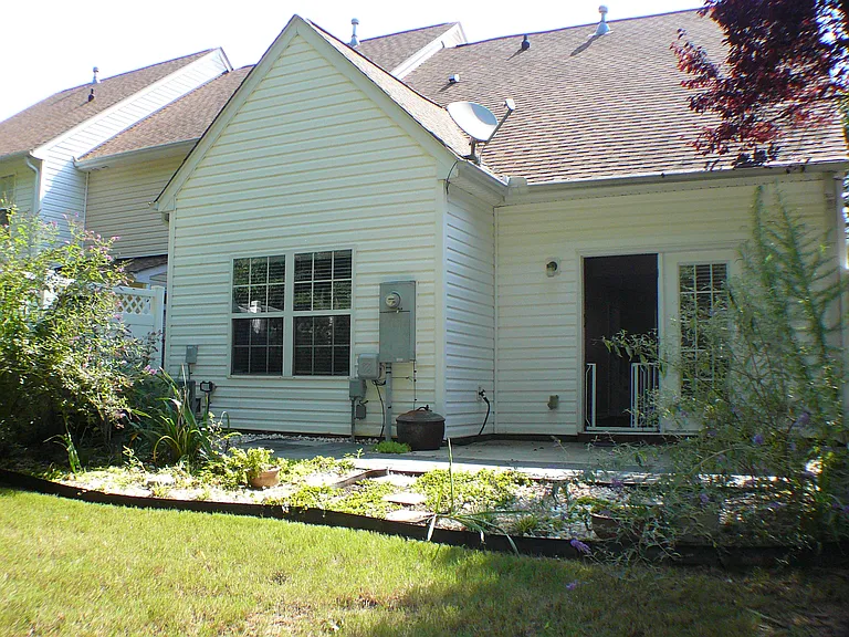 11920 Lambert Bridge Dr #1 — Photo 11