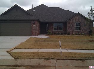 1632 E Boston Ct, Broken Arrow, OK 74012