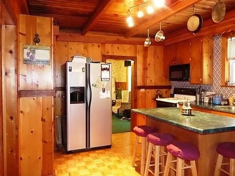 3 bed, 2147 sqft, $2,050 — Photo 3