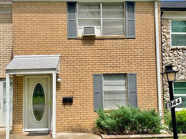 944 P St SW