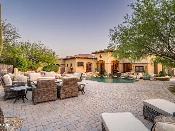 8472 E MOONLIGHT Pass, Scottsdale, AZ 85266