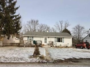 332 Maple St, Crown Point, IN 46307