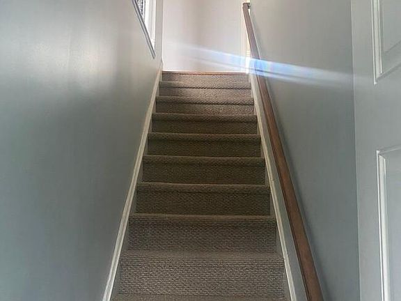2nd image of 15 Winthrop Pl Floor 2