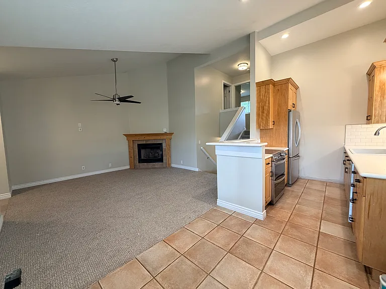 7635 S Coachman Cir — Photo 9