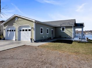 230 Cooks Lndg, Michigan center, MI 49254