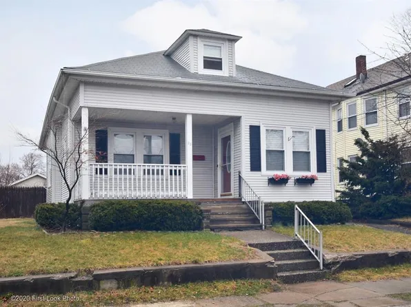 25 Lambert St, Cranston, RI 02910
