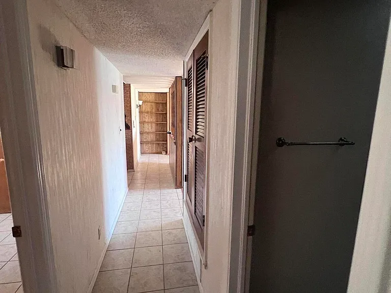 5017 McCormick Ln — Photo 9