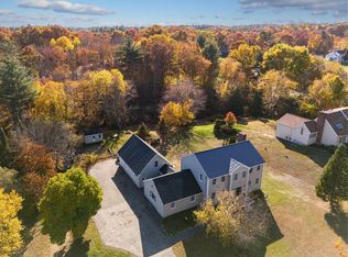 31 Haverhill Rd, Salem, NH 03079