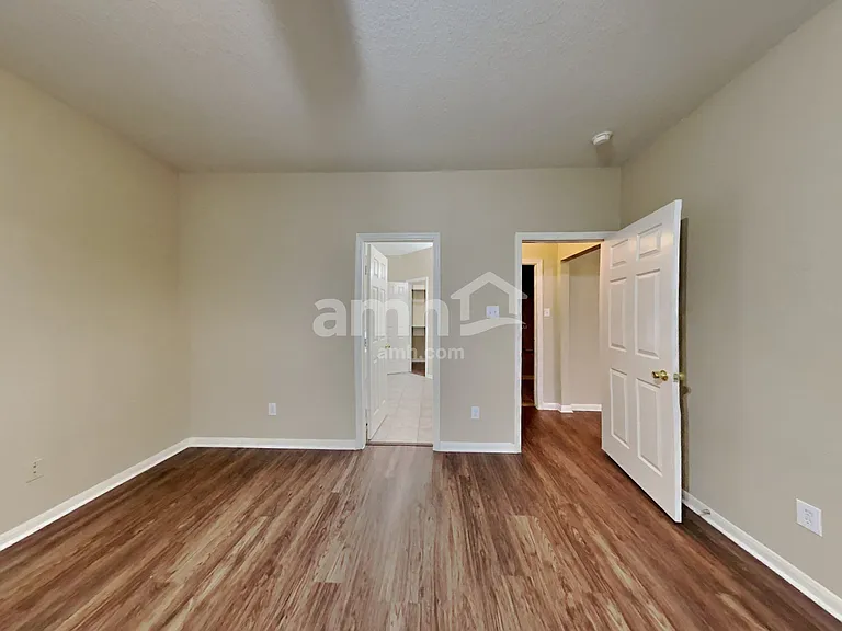 1627 Buckingham Dr — Photo 13