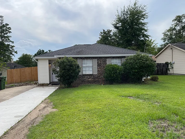 302 N 39th Ave.