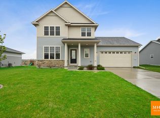 4399 Dutch Diamond Way, Deforest, WI 53532