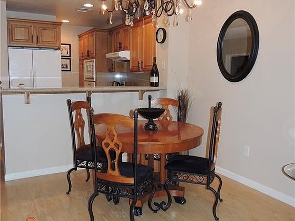 5th image of 31 E Agate Ave Unit 301