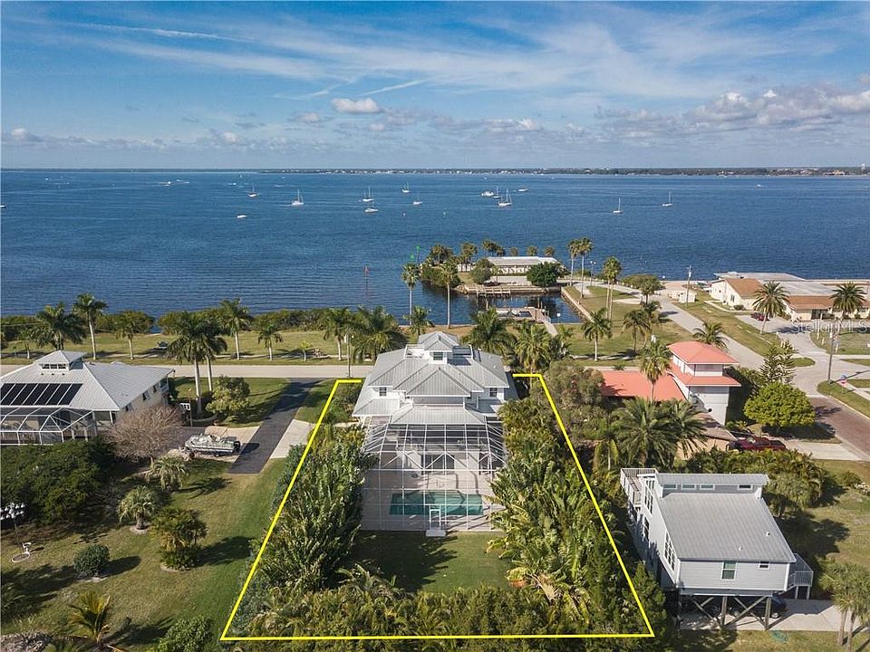 825 W Retta Esplanade, Punta Gorda, FL 33950 Zillow