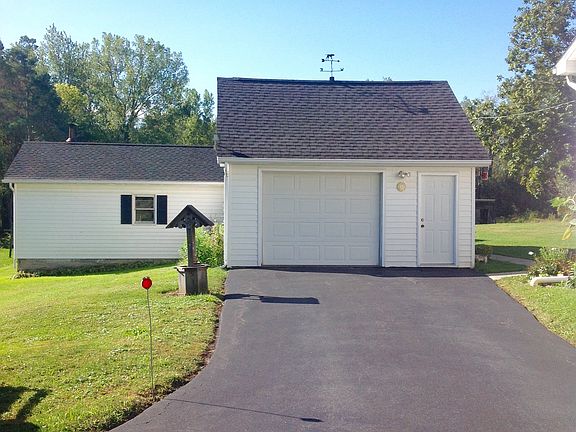 Garage and work shop