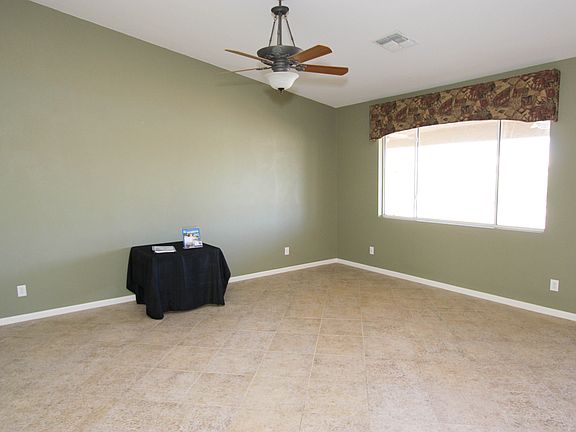 Living Rm