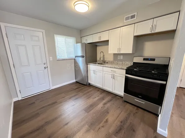 524 Rockdale Ave APT 2, Cincinnati, OH 45229