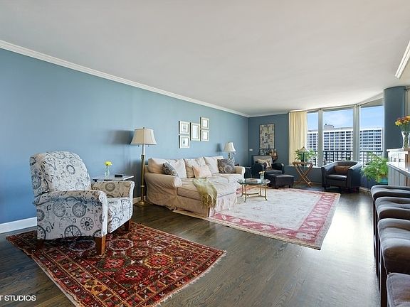 5th image of 4170 N Marine Dr APT 23H
