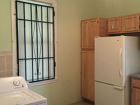 3rd image of 13 Wyoming St #1