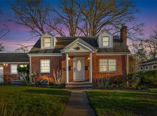 219 Lexington Ave, Dumont, NJ 07628