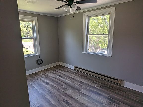 2nd image of 733 Temple Ave