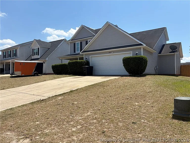 1227 NW Chimney Swift Dr — Photo 2