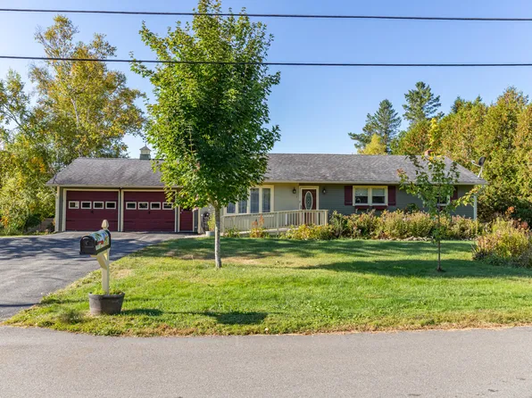 1 Stoneybrook Road, Hampden, ME 04444