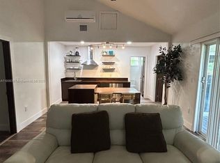 1531 NE 35th St #3, Fort Lauderdale, FL 33334