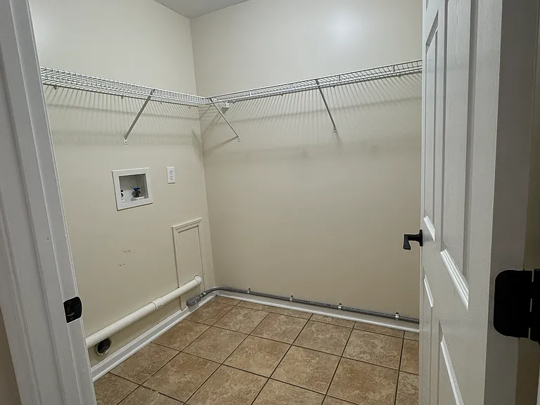 822 Nicky Dr #1 — Photo 8